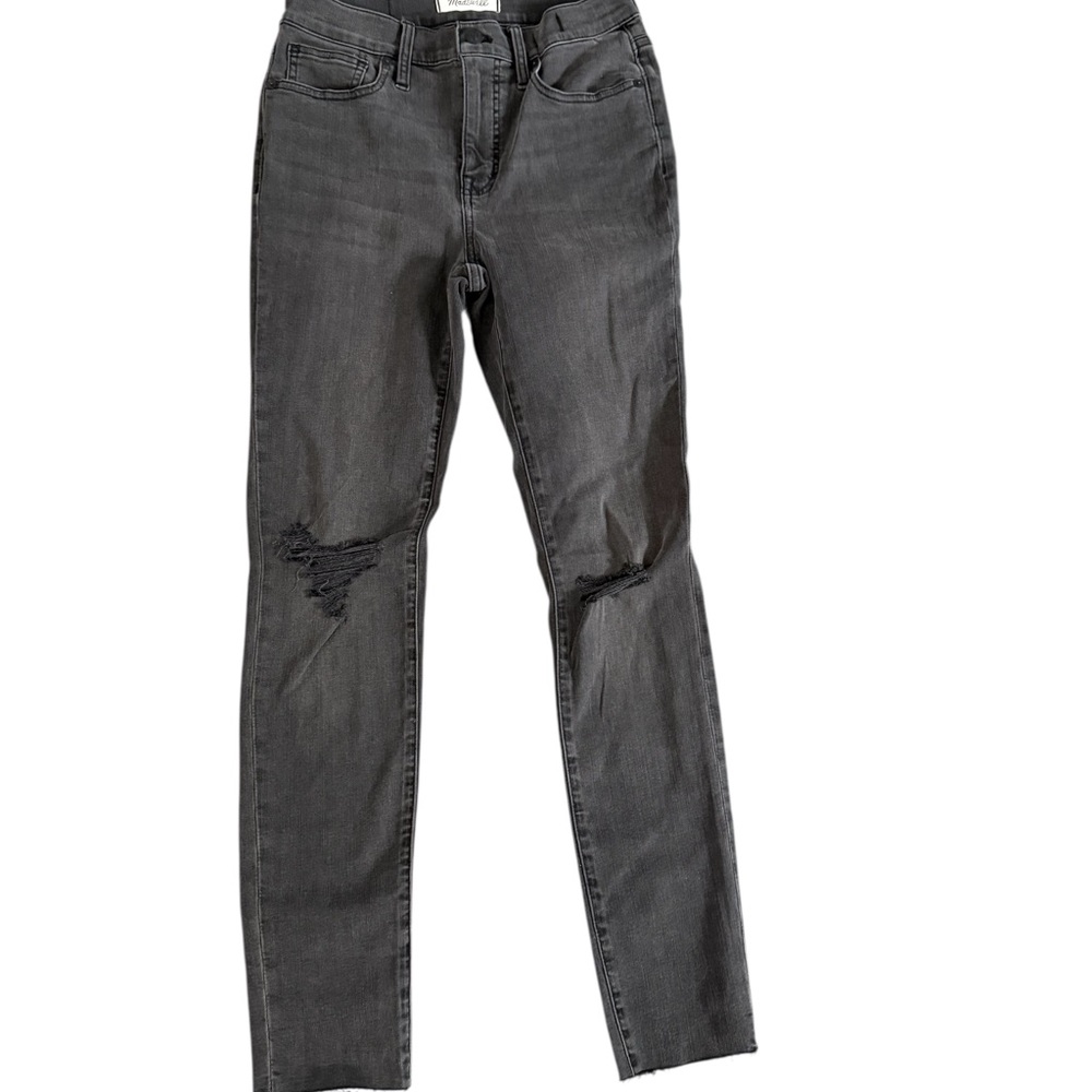 Madewell Women’s 9” Mid Rise Skinny Jeans in Black Sea Distressed Raw Hem, 26.